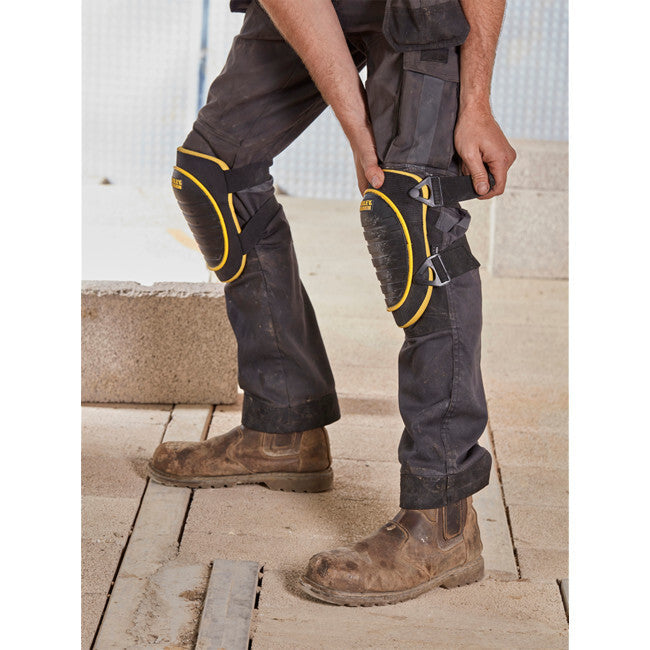STANLEY Fatmax Hard Shell Knee Pad Non Slip Layer Dual Elastic Adjustable Strap