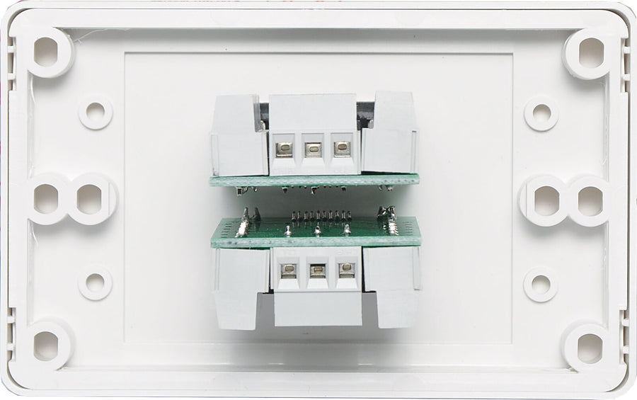 Dynalink Dual VGA Wallplate Dual Cover - Screw Terminals