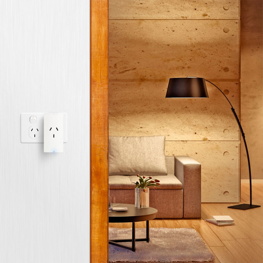 Laser Smart WiFi with 2 USB Ports 1 Standard Plug and Power Monitoring by App